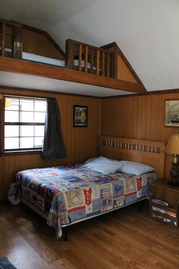 Bed and Breakfast Berry Creek Cabins à Isabel Extérieur photo