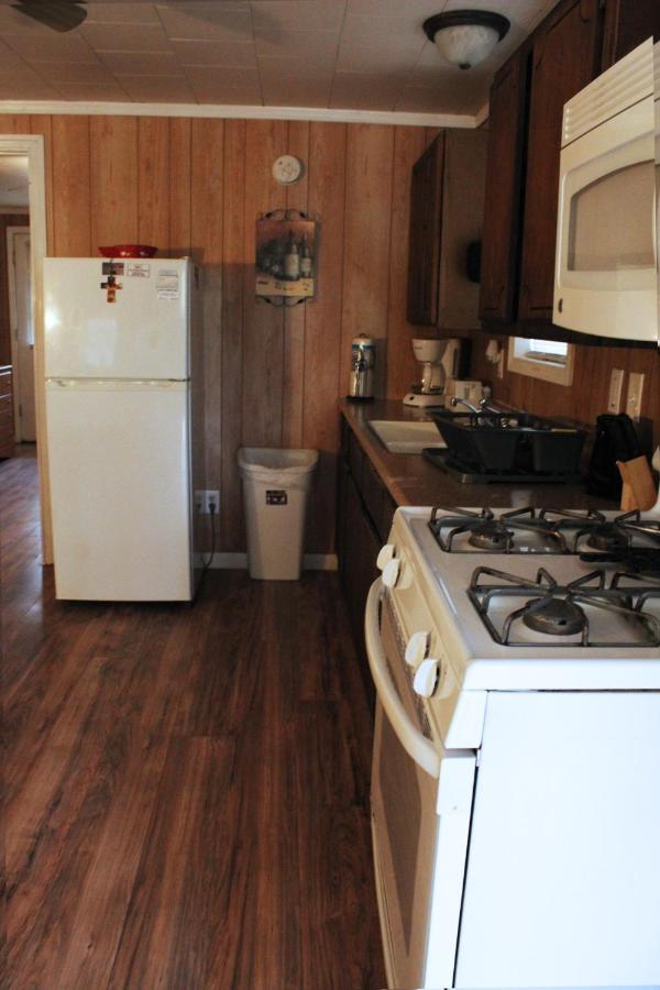 Bed and Breakfast Berry Creek Cabins à Isabel Extérieur photo