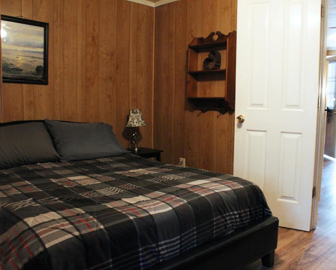 Bed and Breakfast Berry Creek Cabins à Isabel Extérieur photo
