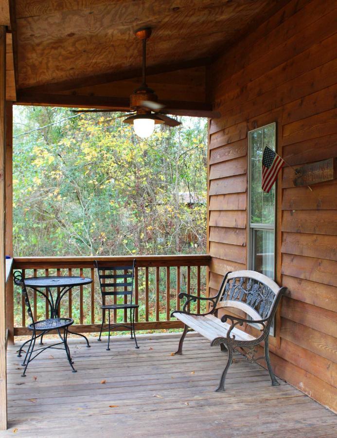 Bed and Breakfast Berry Creek Cabins à Isabel Extérieur photo