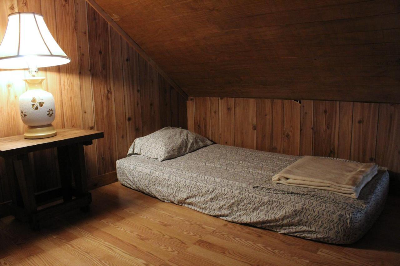 Bed and Breakfast Berry Creek Cabins à Isabel Extérieur photo